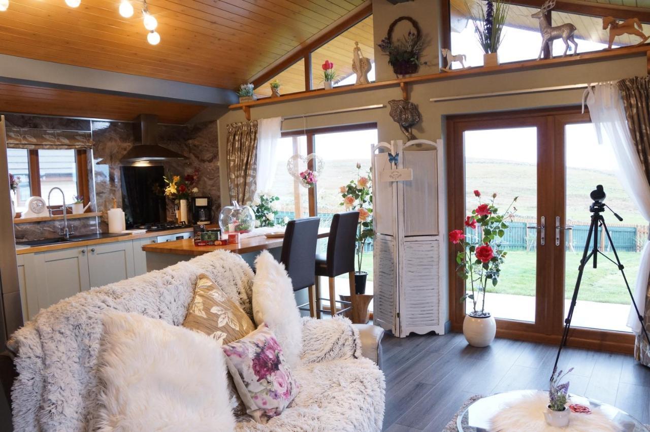 West Horizon Holiday Cottage Lochinver Extérieur photo