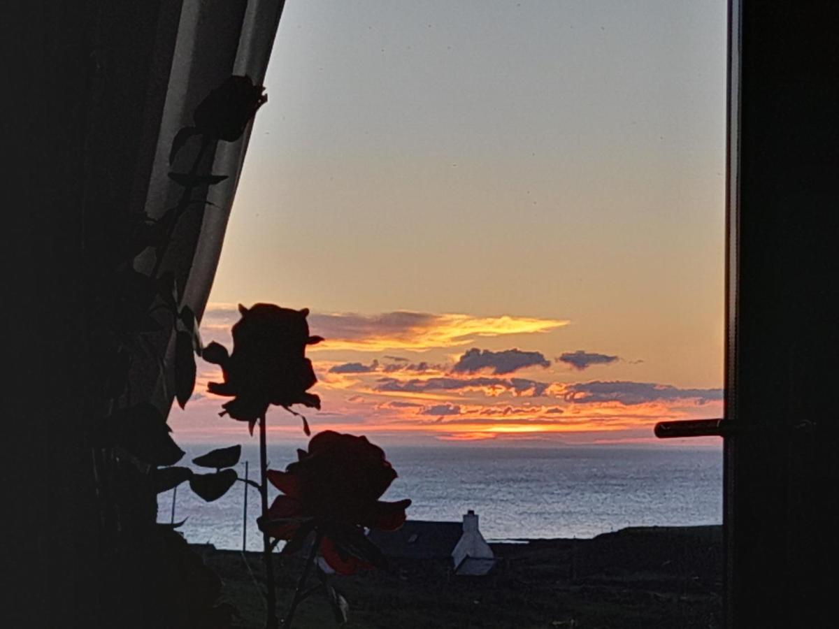 West Horizon Holiday Cottage Lochinver Extérieur photo